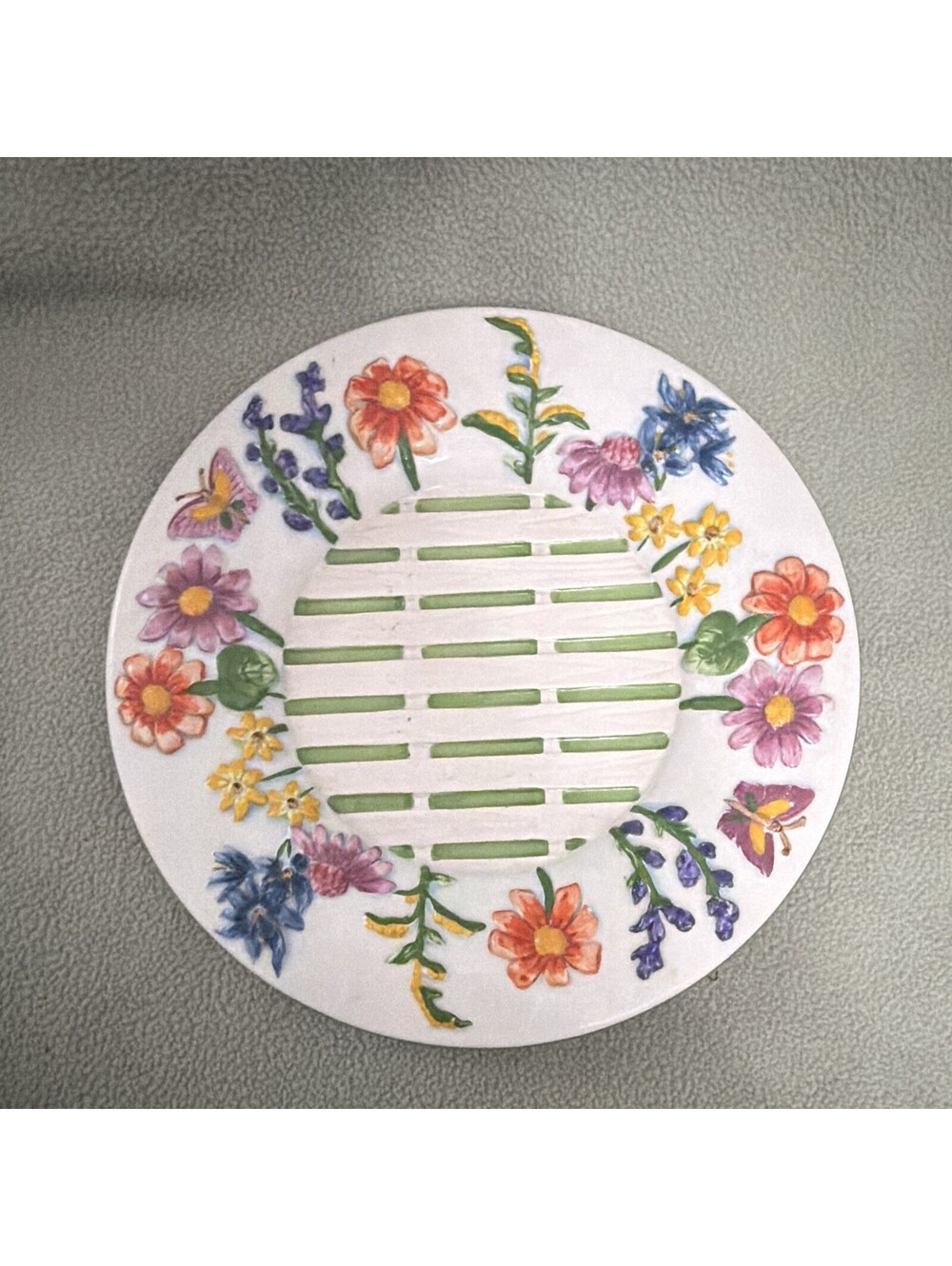 Yankee Candle Ceramic Floral Candle Plate, Large White Multicolor, Paiges Gate